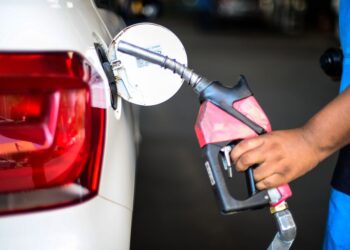 Combustíveis ficarão mais caros em fevereiro