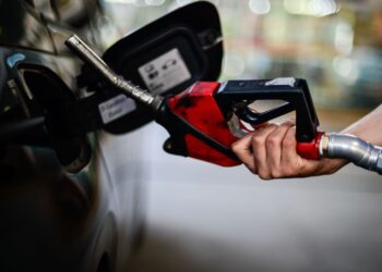 Petrobras aumenta preço da gasolina e do diesel a partir de quarta-feira