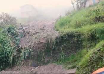 Corpo é encontrado entre escombros de casa que desabou, em Ouro Preto