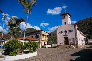 Surto em distrito e elevação nos casos de Covid-19 trazem alerta para Ouro Preto Surto em distrito e elevação nos casos de Covid-19 trazem alerta para Ouro Preto