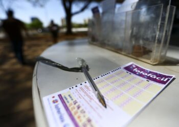 Resultado da Lotofácil 2452 de hoje, sexta-feira (18/02); será que você ganhou?