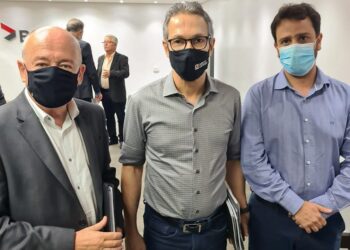 Prefeitos de Ouro Preto e Mariana conversam com governador sobre volta da malha ferroviária de Minas Gerais