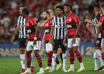 Vale taça! Atlético enfrenta Flamengo em busca do título inédito da Supercopa