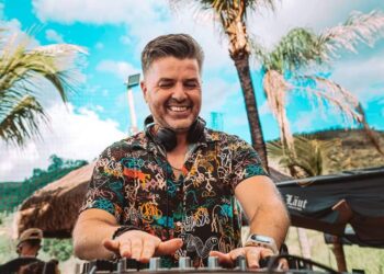 Escola oferece curso gratuito para DJs, músicos e produtores culturais