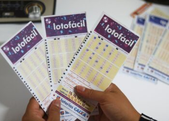 Veja o resultado da Lotofácil 2459 de hoje, sábado (26/02/22)