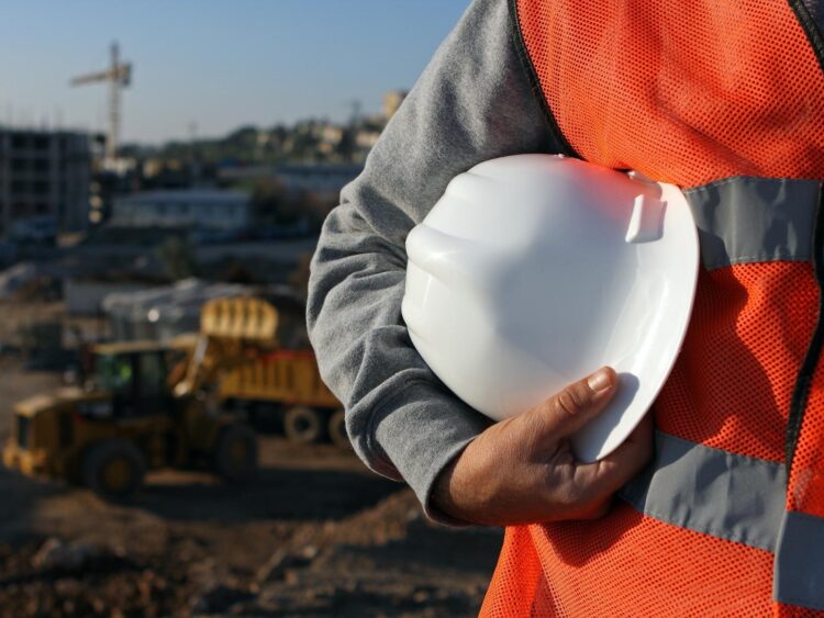 Consórcio que realiza obra em Minas abre mais de 100 vagas de emprego