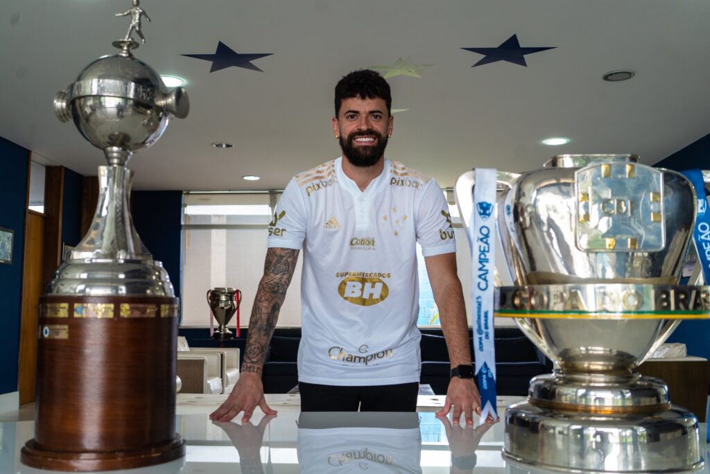 Títulos, carreira na Bélgica e baixo custo: Fernando Canesin é o novo reforço do Cruzeiro