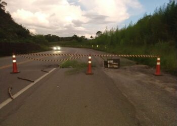 Atenção! Declive aparece na BR-356, entre Ouro Preto e Belo Horizonte