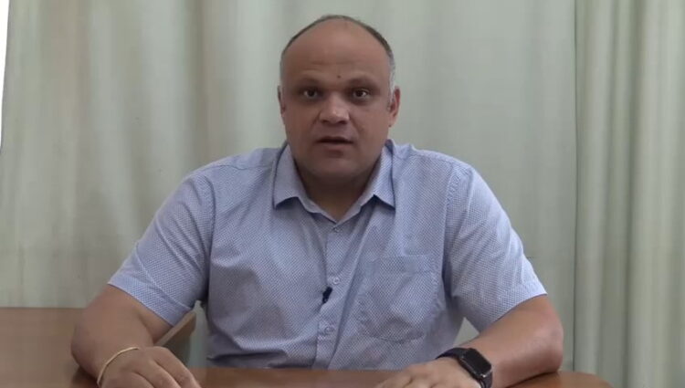 "Jamais chamaria a população de folgada", diz secretário de Saúde de Mariana, após polêmica