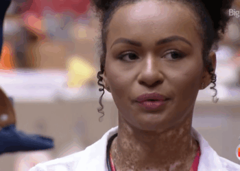 No BBB22, Natália fala para Viny: "no momento certo, você vai receber o que é teu"