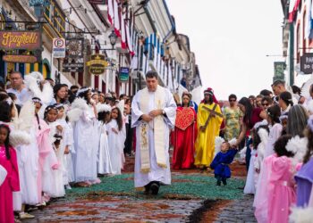 Com expectativa de receber 20 mil turistas, Semana Santa em Ouro Preto volta com programação presencial
