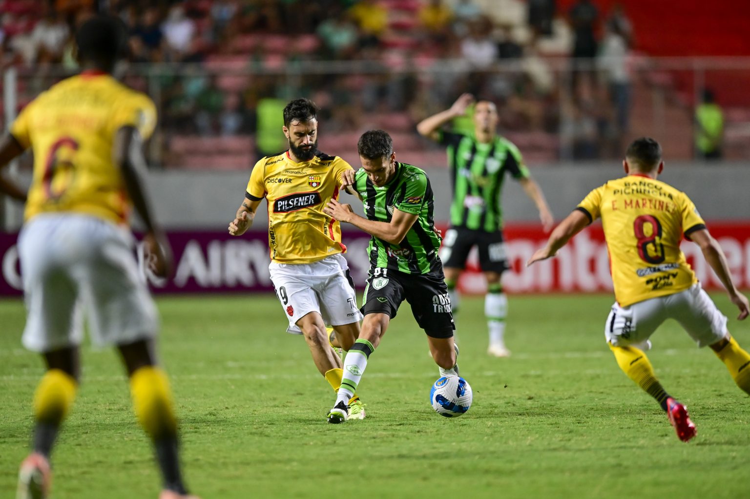 América enfrenta Barcelona-EQU a fim de fazer história e ir à fase de grupo da Libertadores América enfrenta Barcelona-EQU a fim de fazer história e ir à fase de grupo da Libertadores