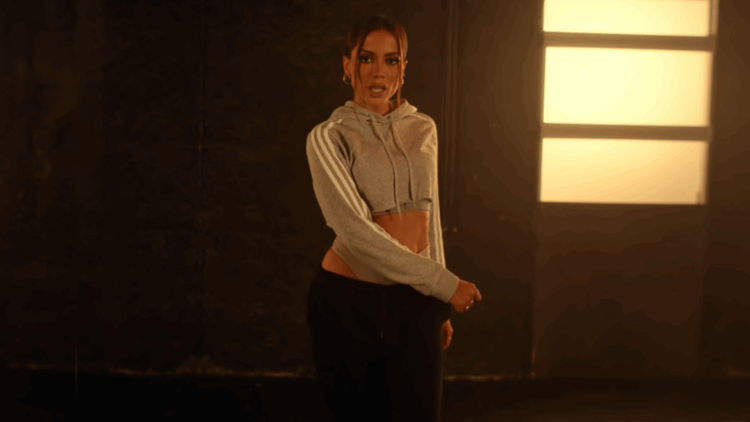 Entenda o hit que levou Anitta ao topo mundial do Spotify