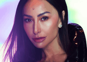 Vai pra Globo? Sabrina Sato surpreende e anuncia saída da Record