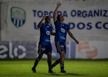Em 10 jogos, Edu supera artilheiro do Cruzeiro em 2021