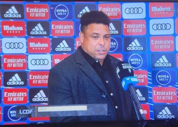 Em pleno Real Madrid x Barcelona, Ronaldo comenta sobre o Cruzeiro: "Potencial incrível"