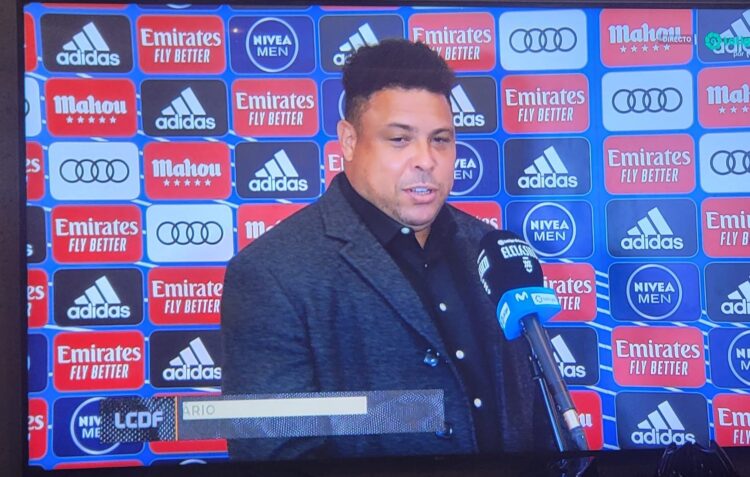 Em pleno Real Madrid x Barcelona, Ronaldo comenta sobre o Cruzeiro: "Potencial incrível"