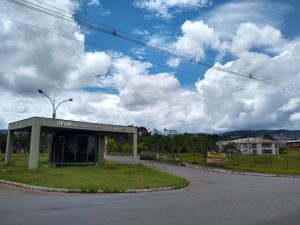 Servidores técnico-administrativos da UFOP entram em estado de greve Servidores Técnico-Administrativos da UFOP entram em greve