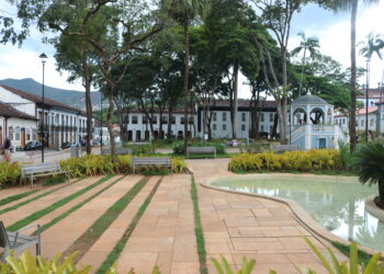 Jardim de Mariana recebe edição do Cinema na Cidade nos dias 18 e 19 de março