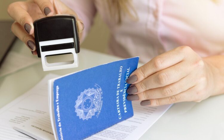 Emprega oferta vagas para vigias em Cachoeira do Campo, distrito de Ouro Preto