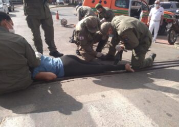 Itabirito: grávida de 5 meses prende perna em bueiro e é socorrida pela Brigada Municipal