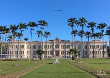 Universidade em Minas contrata profissional de enfermagem em concurso público