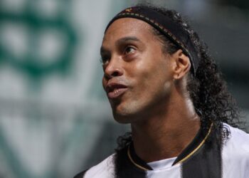 Ronaldinho faz 42 anos: relembre os melhores momentos do "Bruxo" no Atlético