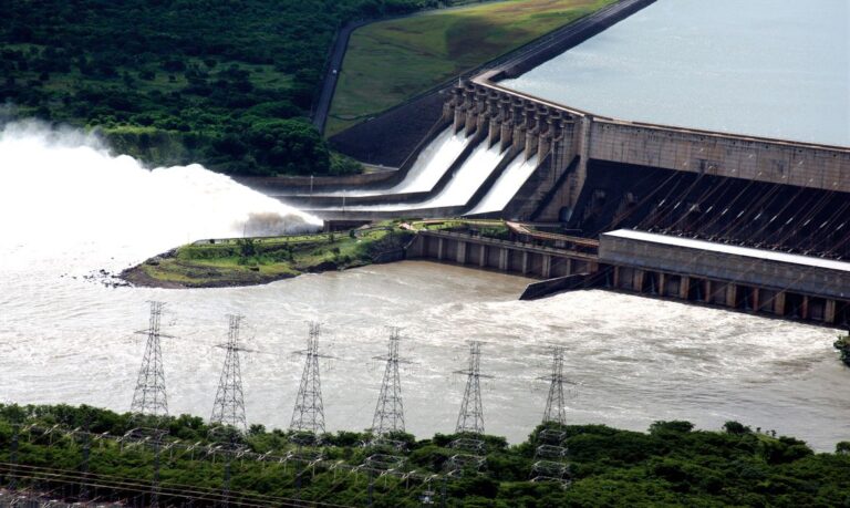 Novas usinas hidrelétricas podem movimentar R$ 16 bilhões e gerar cerca de 142 mil empregos em MG