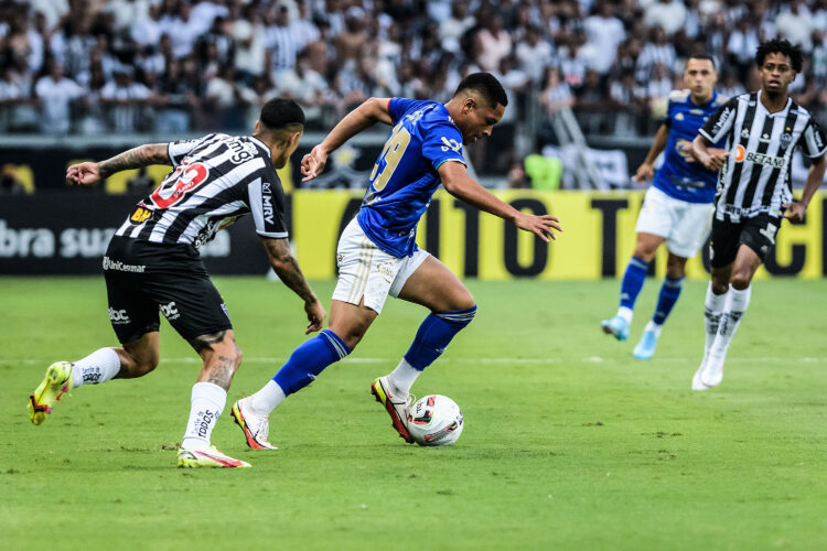 É decisão! Atlético e Cruzeiro medem forças por título do Mineiro