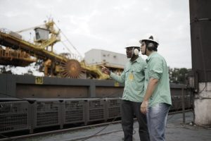 Mineradora abre 22 vagas em MG para profissionais com Ensino Médio Mineradora abre 22 vagas em MG para profissionais com Ensino Médio