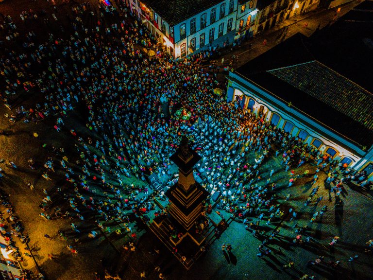 Procissão do Encontro e do Fogaréu, em Ouro Preto (MG): veja fotos