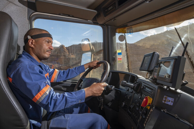 Mineradora anuncia investimento de R$ 2,2 bilhões em estado brasileiro para novas tecnologias