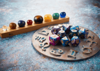 Dez curiosidades para quem ama horóscopo. Foto: Canva