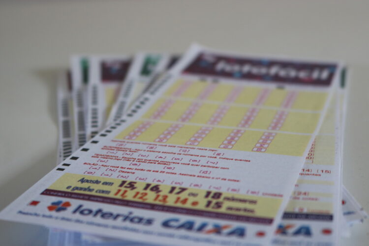 Resultado da Lotofácil 2514 de hoje, sexta-feira (06/05/2022)