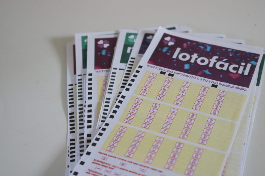 Resultado Lotofácil 2511 de hoje, terça-feira (03/05/2022)