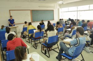 Abertas as inscrições em 10 editais para contratação de docentes efetivos para a UFU Abertas as inscrições em 10 editais para contratação de docentes efetivos para a UFU
