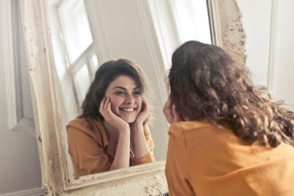 Mais otimistas e esperançosos: o que diz o horóscopo para Capricórnio, Aquário e Peixes