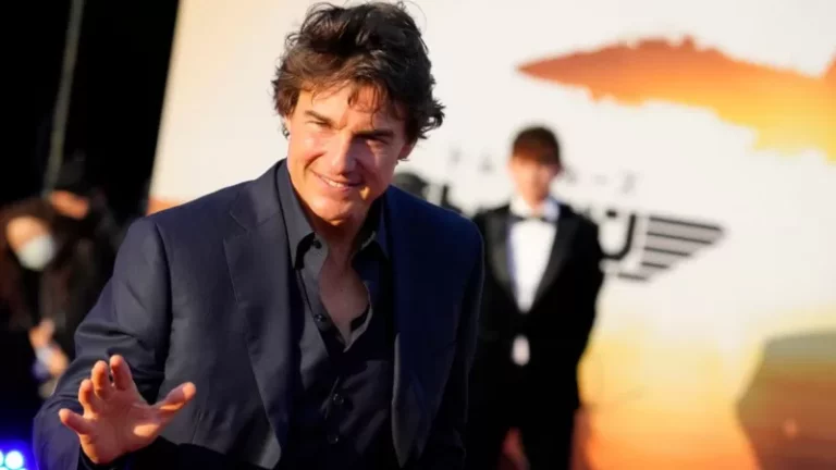 Tom Cruise na estreia de Top Gun: Maverick no Japão