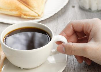 Qual a temperatura ideal para o consumo daquele cafezinho de inverno?
