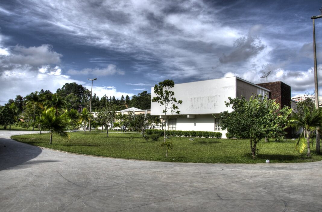 Inscrições do concurso público de técnicos administrativos da UFJF terminam na sexta-feira (29) Inscrições do concurso público de técnicos administrativos da UFJF terminam na sexta-feira (29)