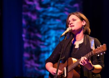 A cantora Madeleine Peyroux se apresenta em Ouro Preto pelo Festival Tudo é Jazz 2022