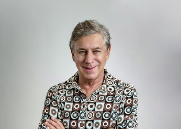 Encontrão! Flávio Venturini e Beto Guedes sobrem ao palco juntos em Ouro Preto hoje, 6/07