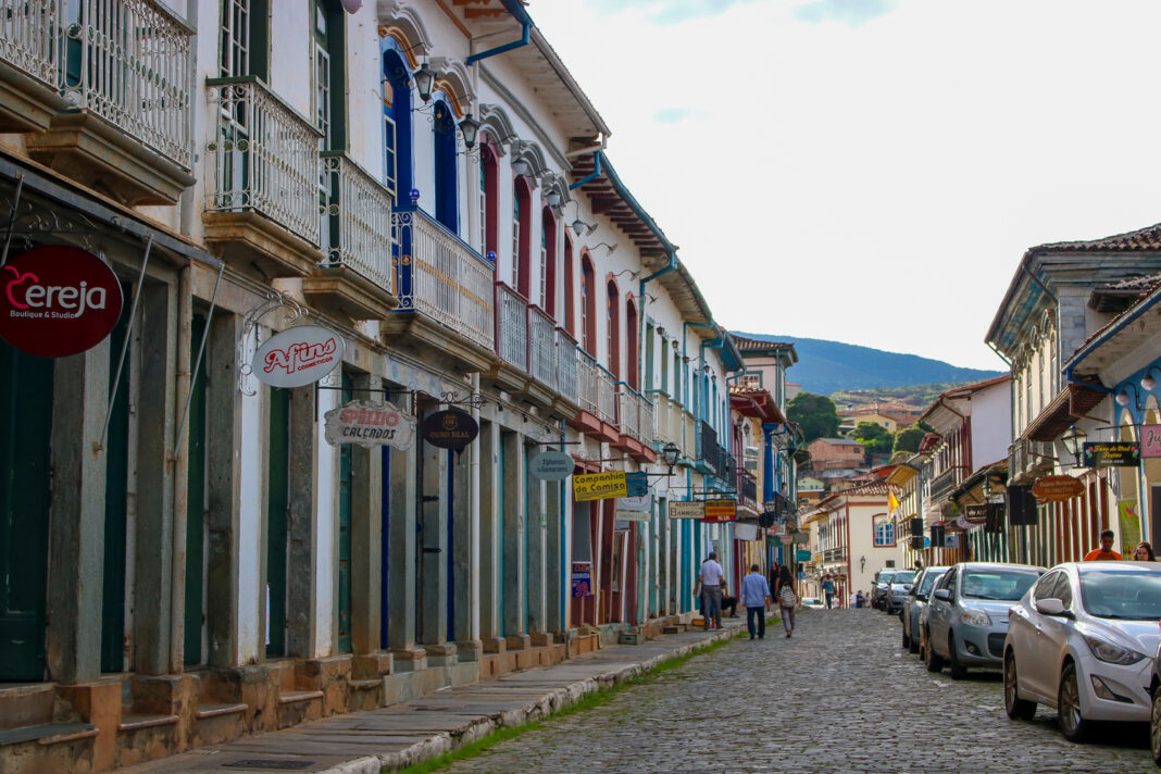 Feira da Rua Direita, em Mariana (MG), conta com uma programação repleta de atrações Feira da Rua Direita, em Mariana (MG), conta com uma programação repleta de atrações
