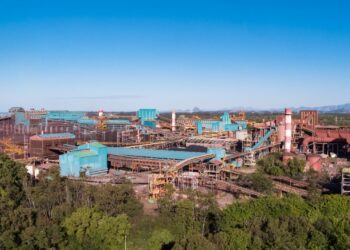 Samarco chega a 45 anos gerando 9 mil empregos