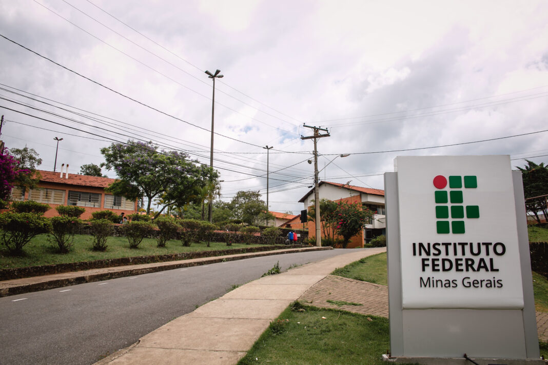 IFMG - Campus Ouro Preto seleciona estudantes de licenciatura para estágio obrigatório IFMG - Campus Ouro Preto seleciona estudantes de licenciatura para estágio obrigatório