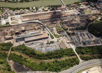 ArcelorMittal procura por você! Há vagas disponíveis para vários cargos em MG