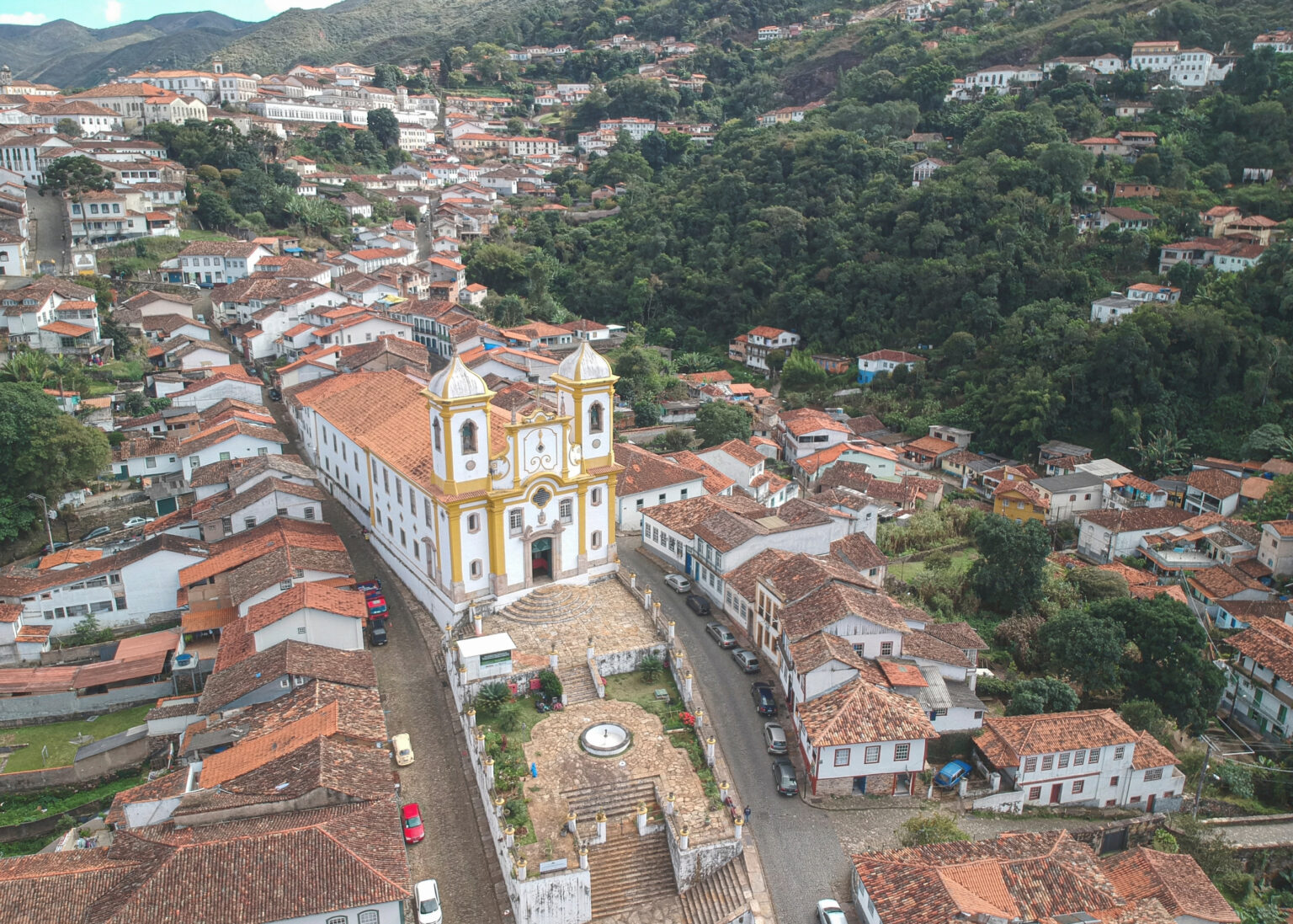 Mais de mil empregos são gerados no primeiro semestre de 2022 em Ouro Preto Mais de mil empregos são gerados no primeiro semestre de 2022 em Ouro Preto