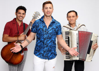 Banda Rastapé se apresenta no Festival da Canção de Mariana