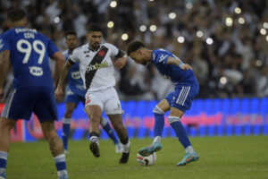 Contra o Vasco, Cruzeiro pode garantir vaga na Série A 2023 nesta quarta-feira (21) Contra o Vasco, Cruzeiro pode garantir vaga na Série 2022 nesta quarta-feira (21)