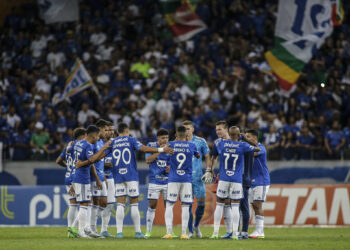 Cruzeiro faz o 1º dos três jogos que podem garantir vaga na série A de 2023
